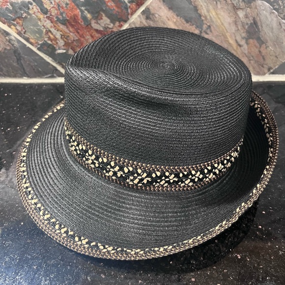 Eric Javits - Black Fedora with Tan Patterned Band - UPF 50+ - Picture 5 of 7